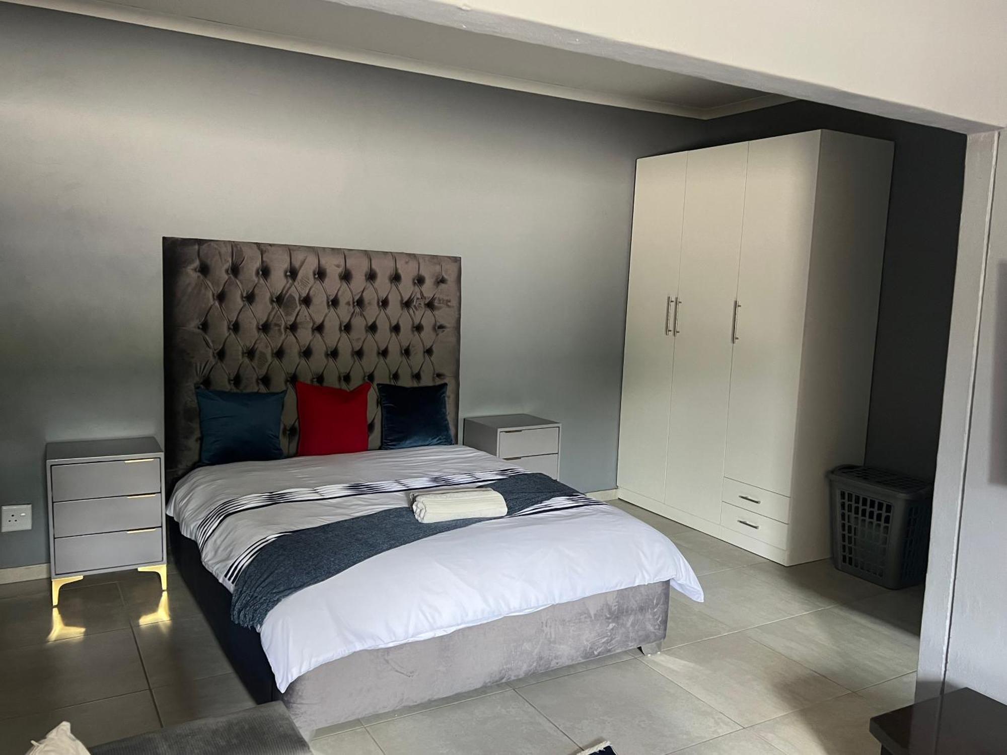 Ubuntu Lifestyle Estate Hotell Krugersdorp Exteriör bild